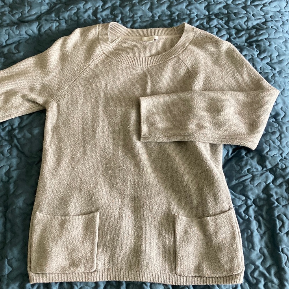 J.Jill Grey Sweater Pockets in Front Size Small